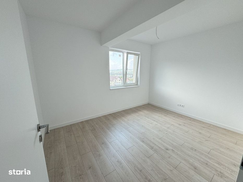 Apartament de 3 camere, 66.6 mp, Finisat, Zona Teilor