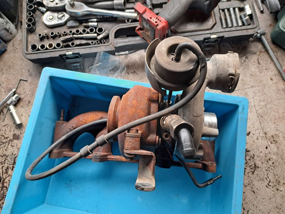 Turbina vw golf 5,touran 1.9