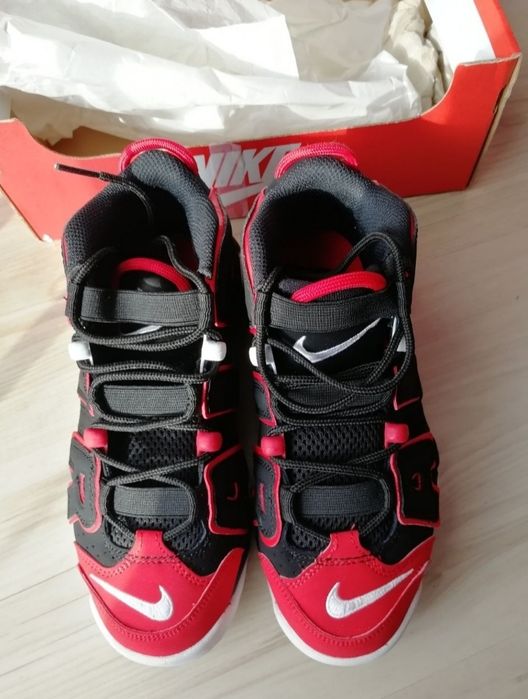 Adidasi Nike Air