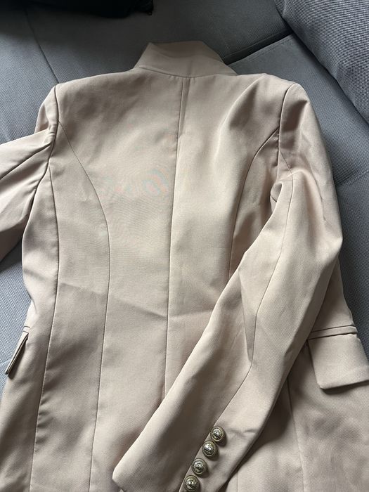 Сако balmain ,размер М