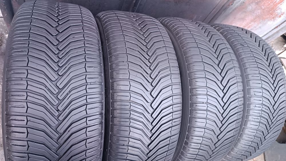 225/55/16 Michelin