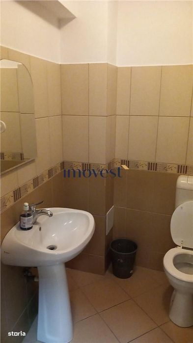 De inchiriat spatiu comercial