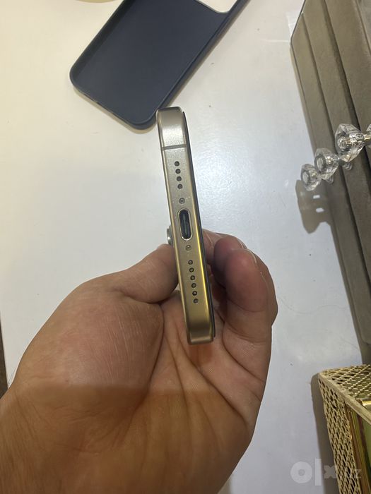 15 pro max 256 84 yomkisi idealni telfon