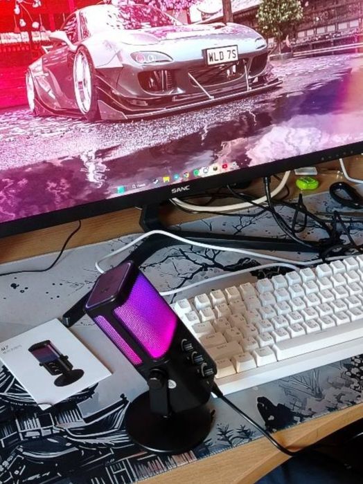 Продам микрофон YEPO