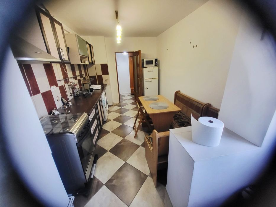 *PROPRIETAR*Inchiriez Apart. 2 camere*Et. 6 din 10*Sud*Str. Bdl. Bucuresti*