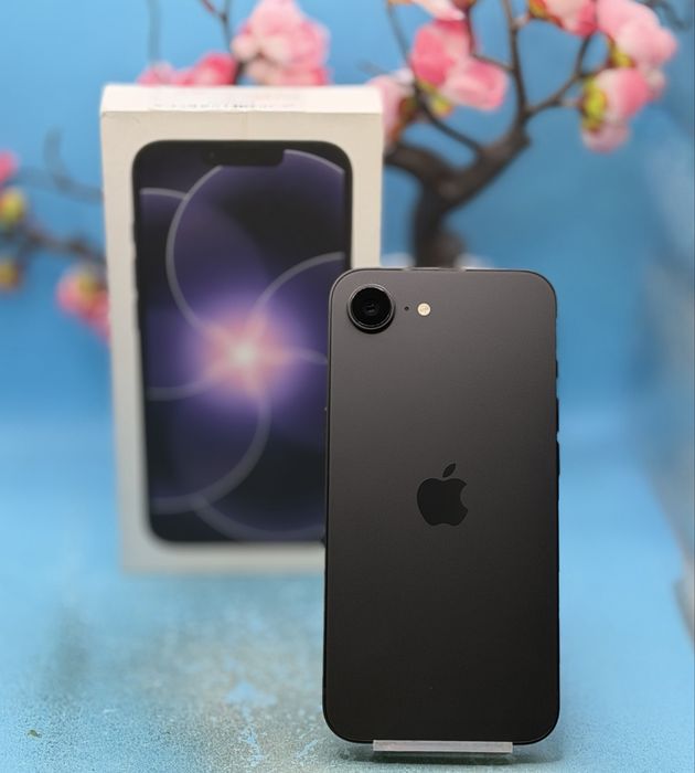 ГАРАНЦИОНЕН!!! Apple iPhone 17e, 256 GB, 5G, Black