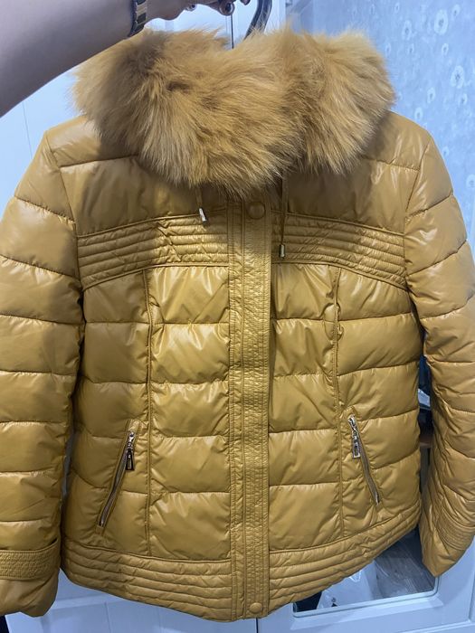 Зимняя короткая куртка