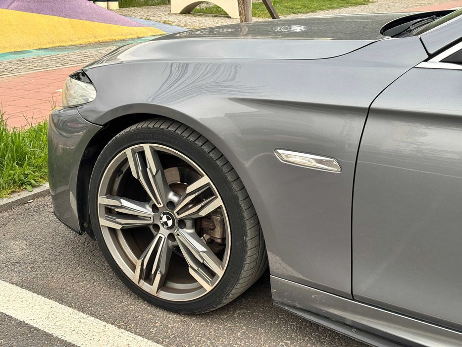 Aripa Stanga (SOFER) BMW Seria 5 F10 F11 Culoare A52/7