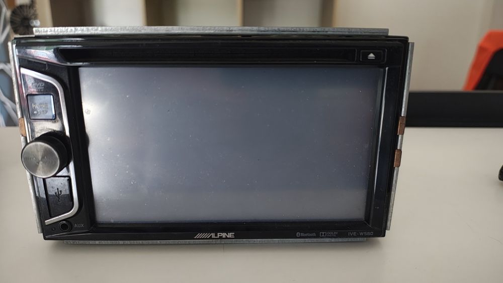 Alpine IVE-W560BT unitate 2DIn cu Bluetooth