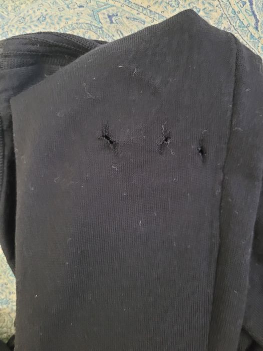 Pulover Vintage Hugo Boss 100% Lână Virgină - mărime S