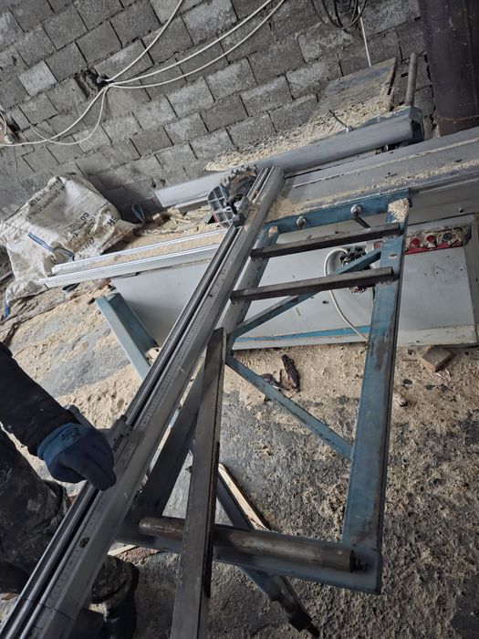 Форматно-раскроечный станок