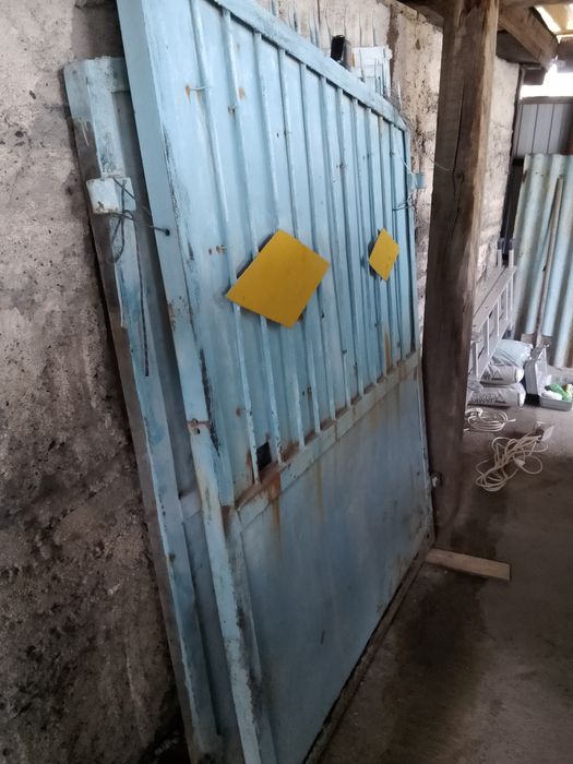 Ворота с котиткой