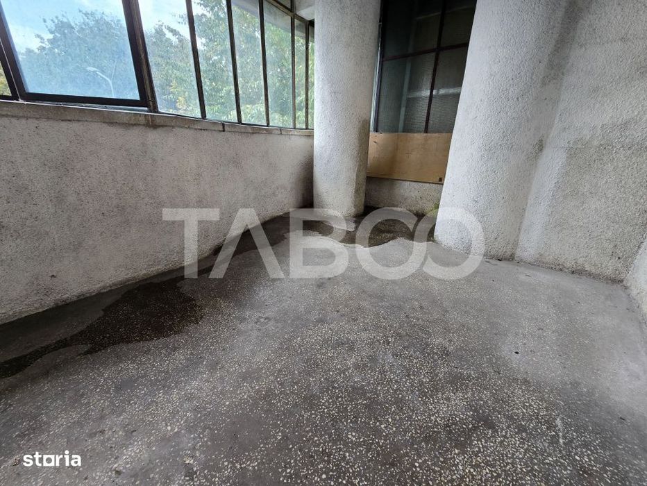 Apartament decomandat 4 camere 4 balcoane 2 bai etaj 1 Central Sibiu