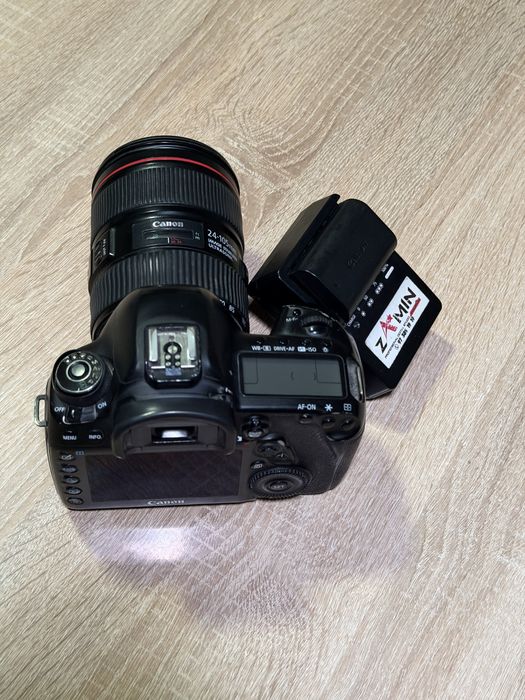 Canon mark 4 Obektiv 2 pokalina