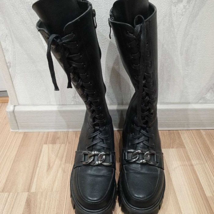 Женские сапоги...