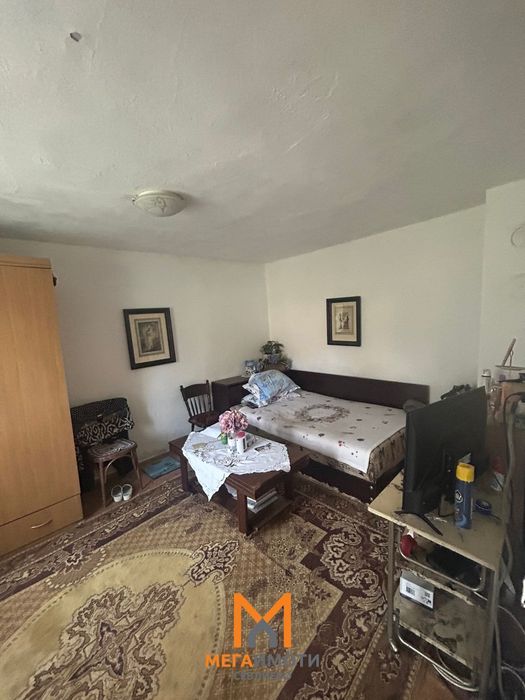 Продажба Къща гр. Севлиево - с. Бериево 280m² и двор 1800m²