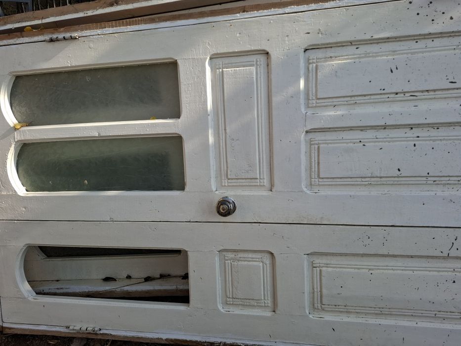 Двери меж комнатны