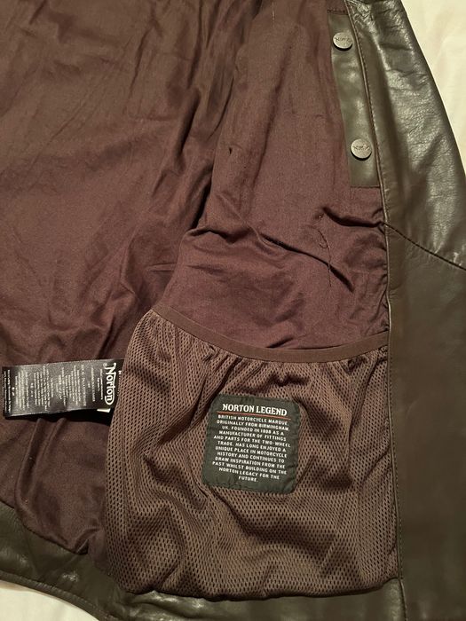 Чисто ново, кожено яке NORTON, естествена кожа, внос от Англия