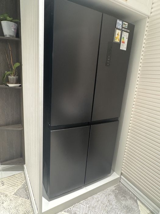 Холодьник Beston