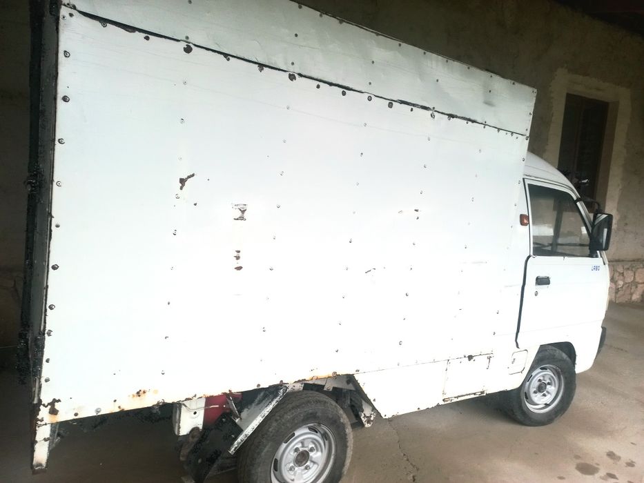 Labo sotiladi лабо damasdan yasalgan