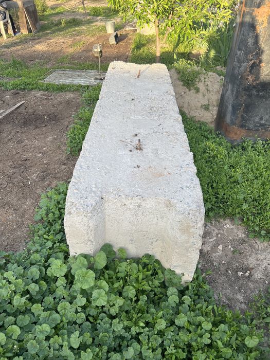 Продам блок бетона