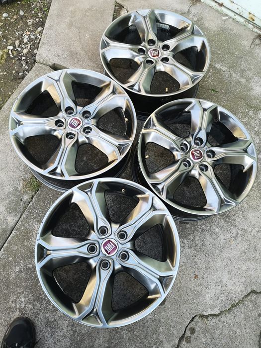 Jante originale Fiat Fremont pe 19