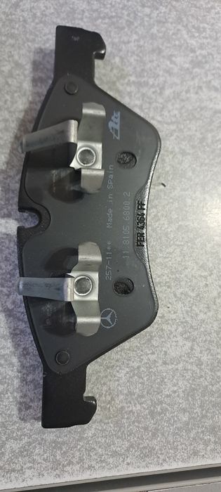 Колодки передние на Mercedes ML 164