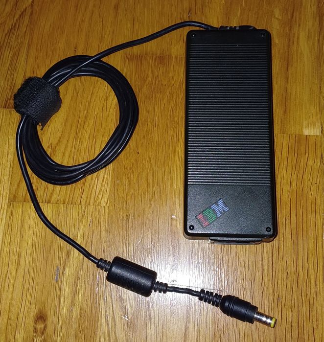 Transformator adaptor sursa alimentare laptop originala IBM 16V 4.5A