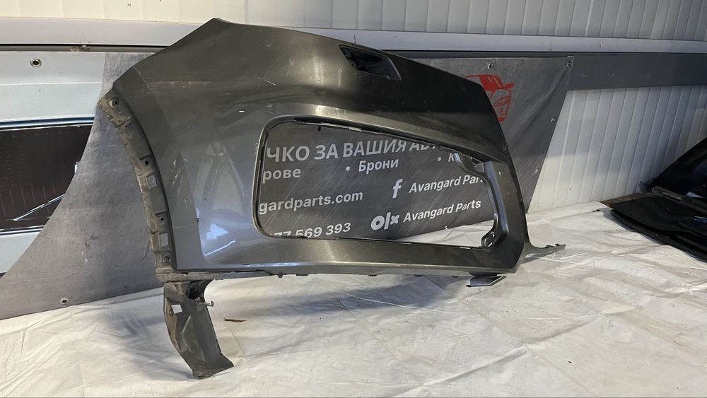 Десен ъгъл от ореден ъгъл Audi Q7 (2017-2019)