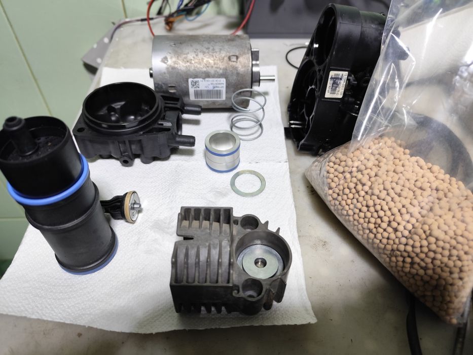 Compresor perne aer Audi A6 A7 A8 Q7 Q5 Kit Reparatii Reconditionare