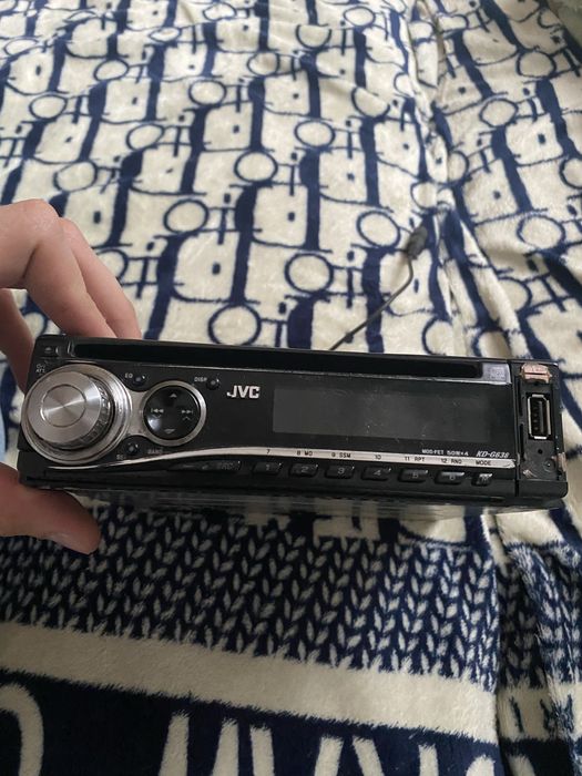 Магнитола JVC KD-G638