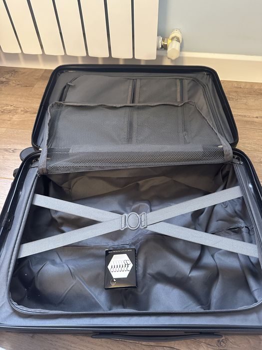 Чемодан новый!!!