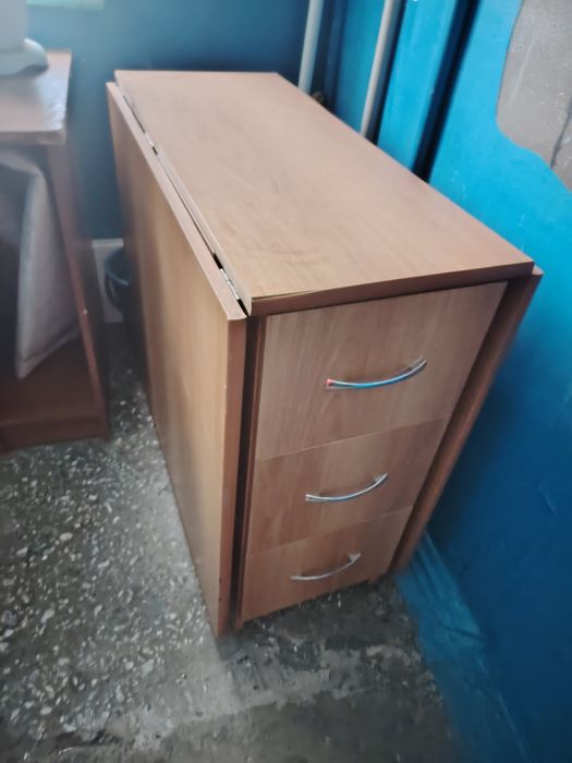 Продам стол раскладной