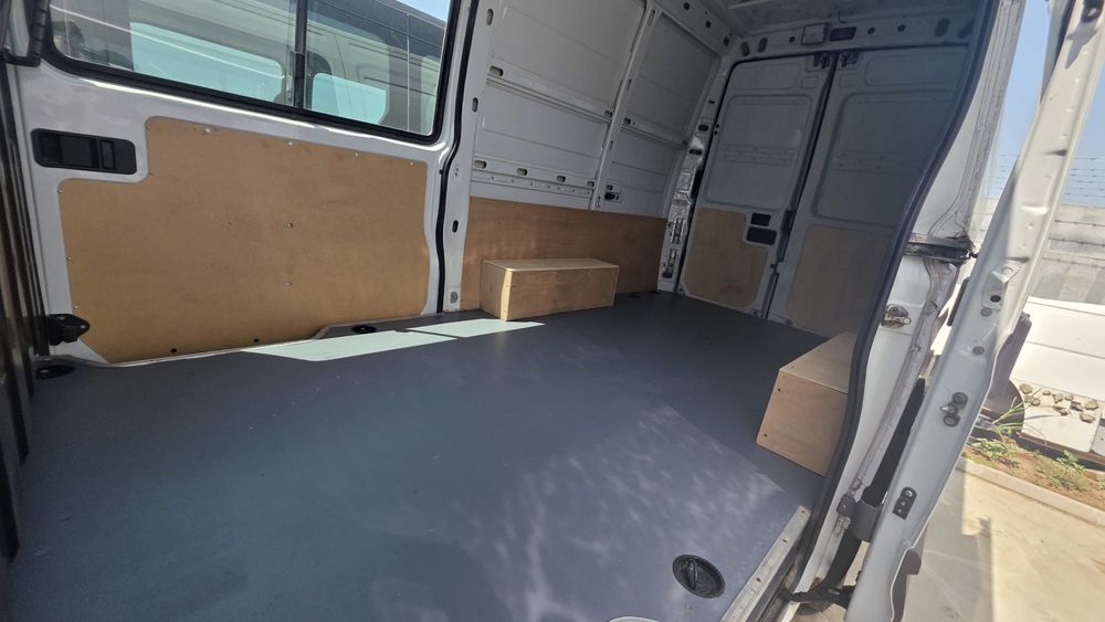 De inchiriat duba Bucuresti cu sau fara sofer