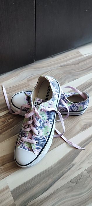 Дамски кецове Converse 38н