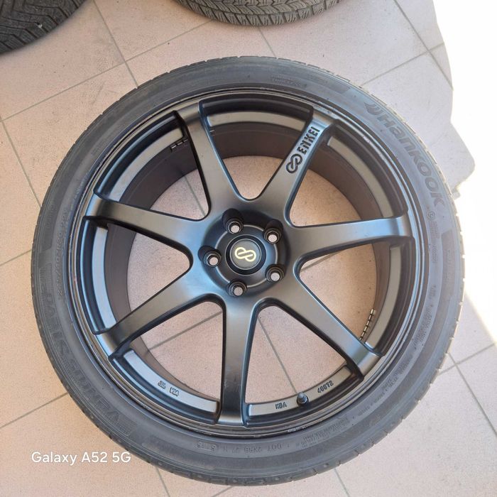 Джанти с гуми  245/40ZR20/99Y