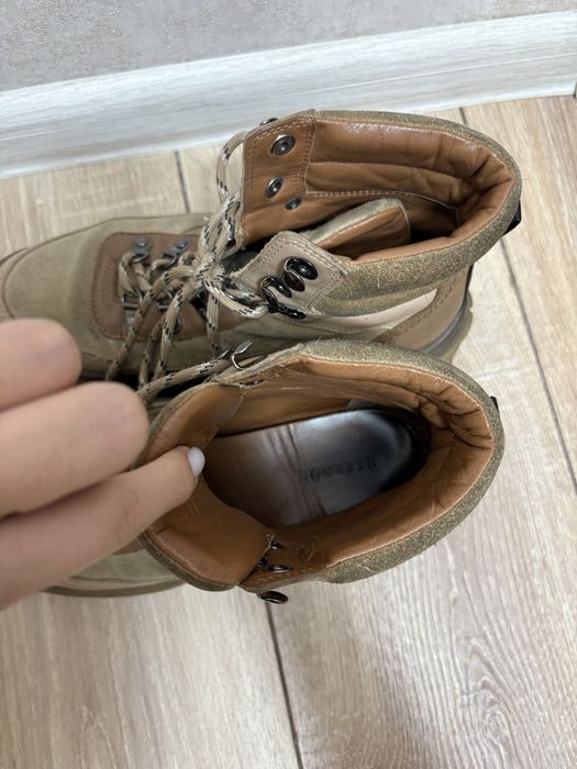 Продаю б/у обувь