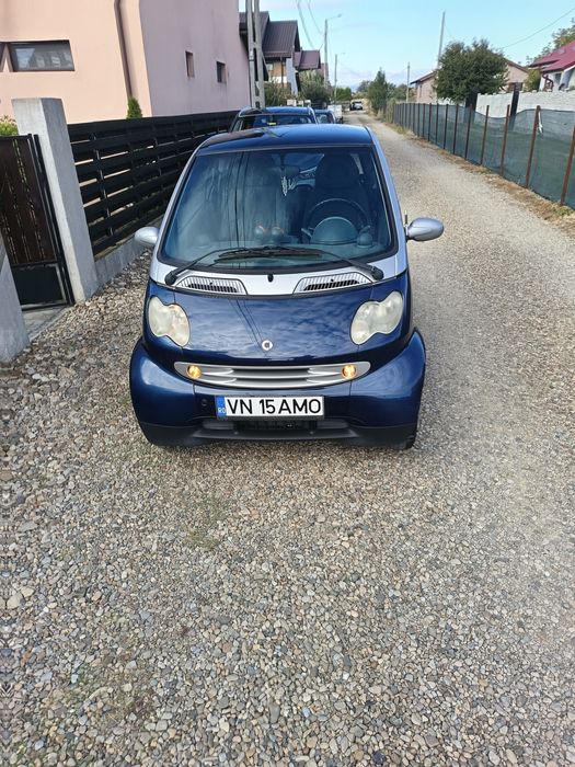 Vând Smart  diesel 2001