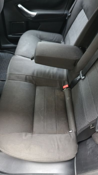 Vând Ford Mondeo mk4