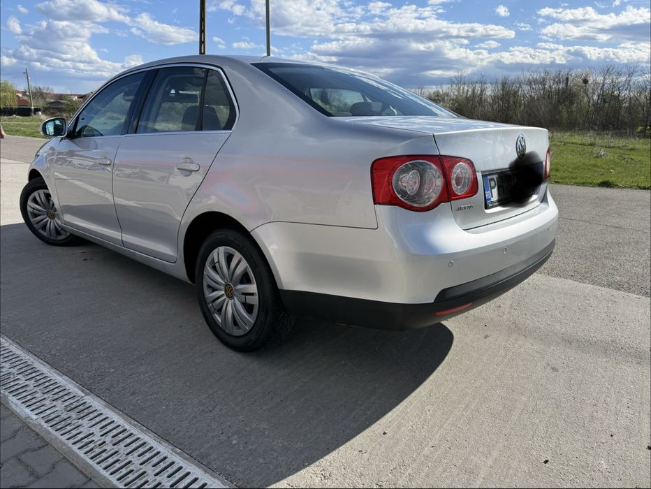 VOLKSWAGEN Jetta 2007 — imagine 2
