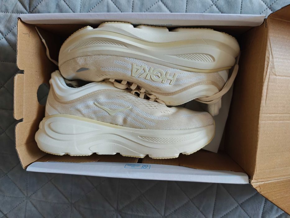 HOKA W Bondi 9 - Mărimea 39 1/3 (24.5 cm)