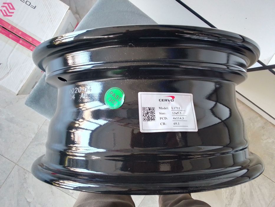 13 vossen diskamiz sotiladi 4/114 narxi 2 mln