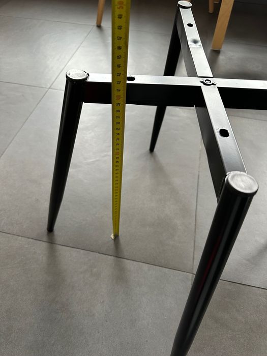 Метална основа за трапезен стол