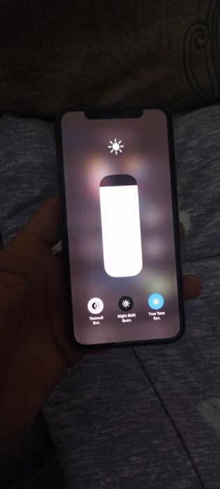 iPhone xs голд продам 64гб