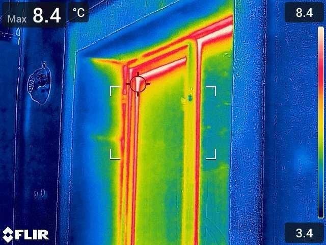Termoscanare ( scanare termografica ) cu camera de termoviziune profi