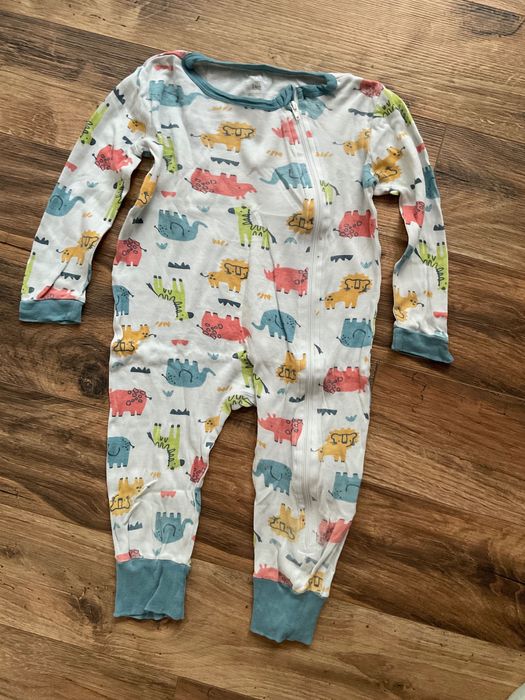 7 Детски пижами с къс и дълъг ръкав, размер 24 мес.