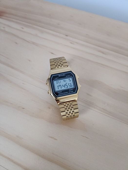 Ceas electronic vintage