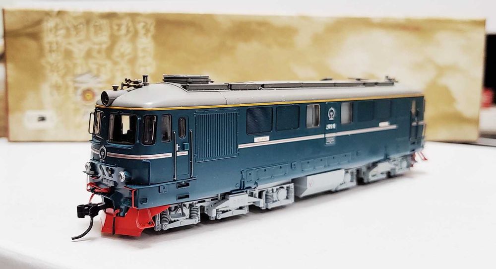 macheta Locomotiva 060DA diesel noua Bachmann ND2 China H0 1:87 nu CFR