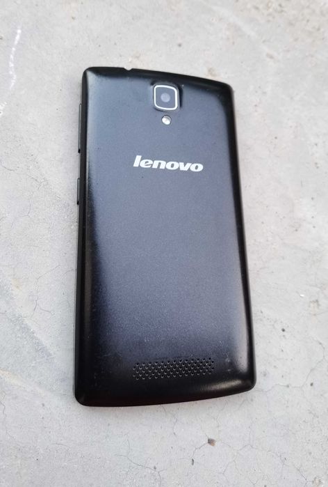 Продавам смартфон LENOVO A1000