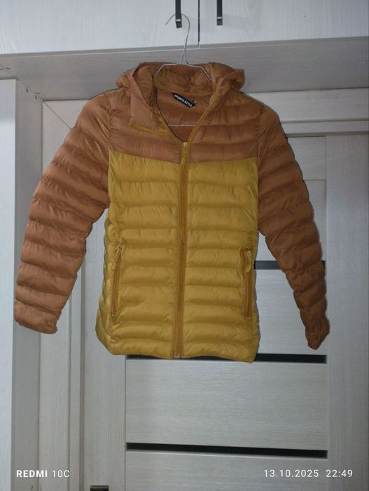 Лёгкая куртка для мальчика